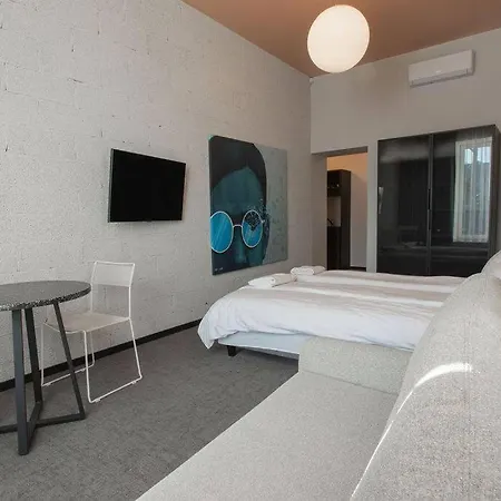 Resume Apartments, Reporter Corner No 5 By Urban Rent * Kaunas